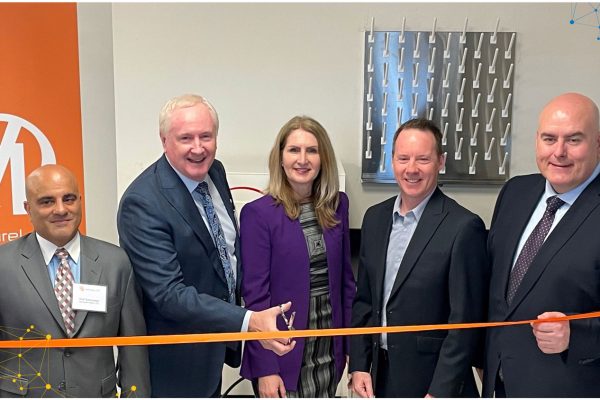 A ribbon cutting for the new HCI MedTech Lab