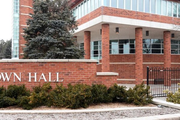 Outside view of Aurora Town Hall building
